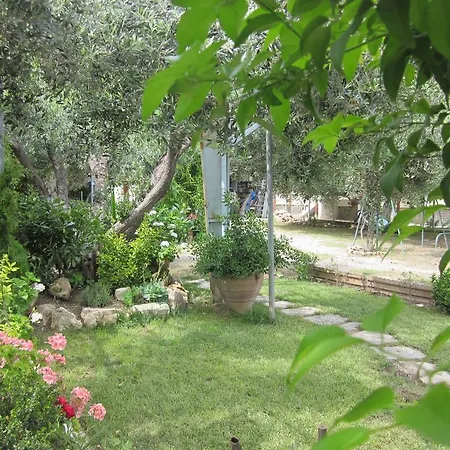 Tina Pensionat Gialtra